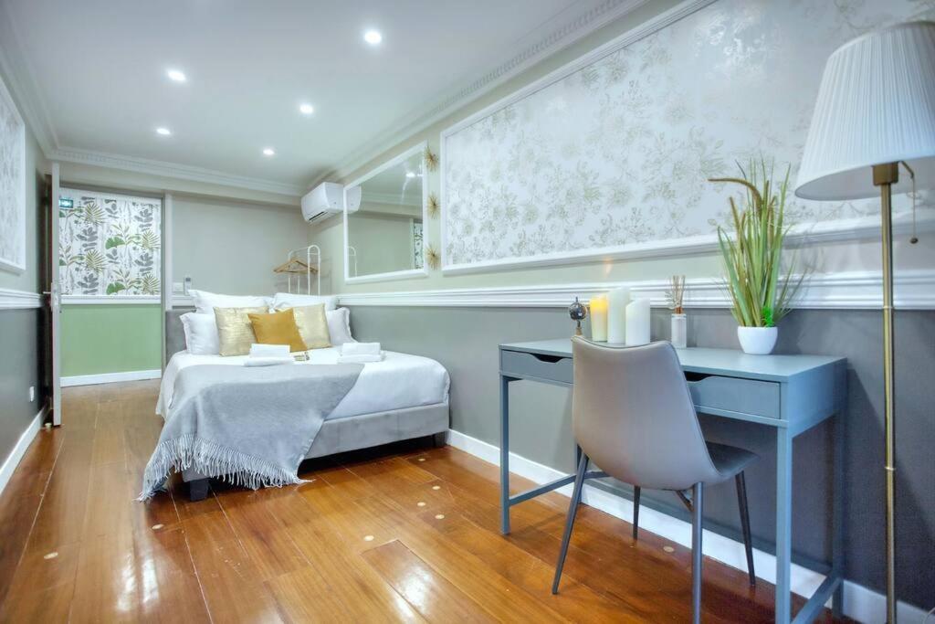 Le Nid Parisien Triplex Cosy Et Chaleureux Apartment Bagian luar foto