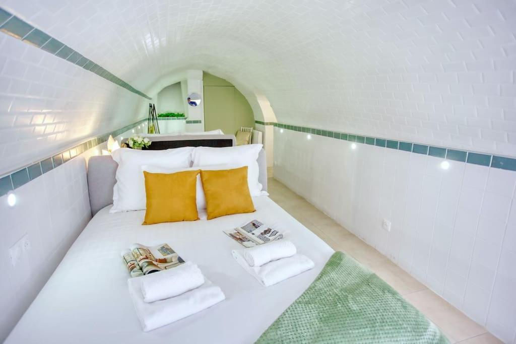Le Nid Parisien Triplex Cosy Et Chaleureux Apartment Bagian luar foto
