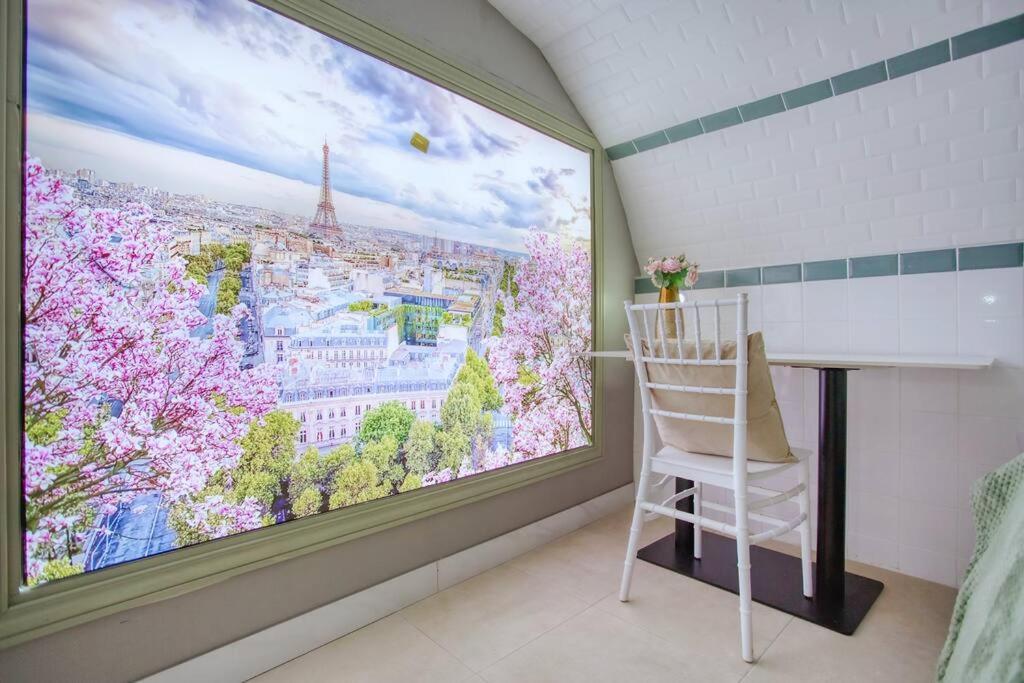 Le Nid Parisien Triplex Cosy Et Chaleureux Apartment Bagian luar foto