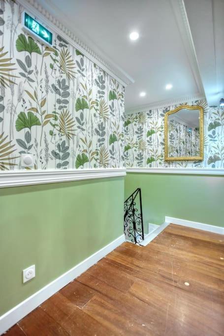 Le Nid Parisien Triplex Cosy Et Chaleureux Apartment Bagian luar foto